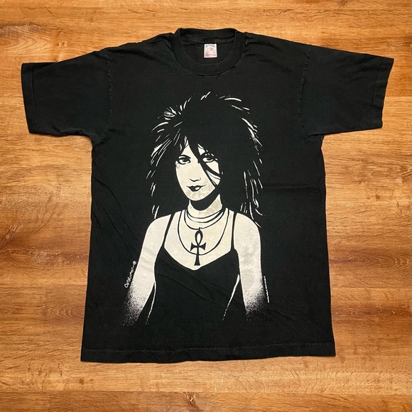 Vintage T-shirt - Picture 2 of 5